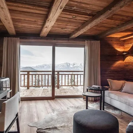 Quiet Location In The Middle Of The Ski Kitzbuhel