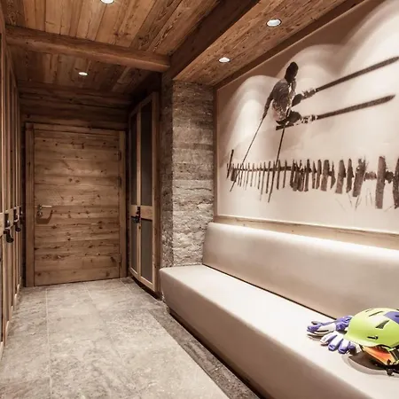 Quiet Location In The Middle Of The Ski Kitzbuhel